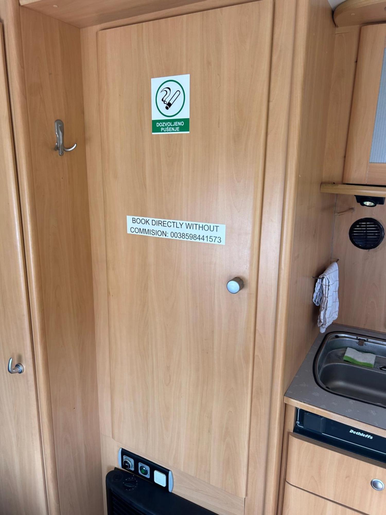 Umna & Room Пула Екстериор снимка